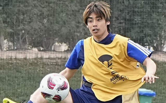 伊東純也画像